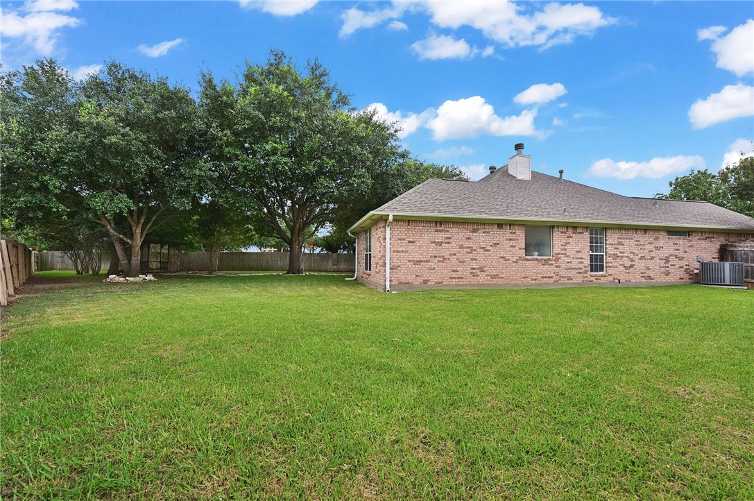 College Station, Texas 77845, United States, 3 Bedrooms Bedrooms, ,2 BathroomsBathrooms,Residential,Pending,44620