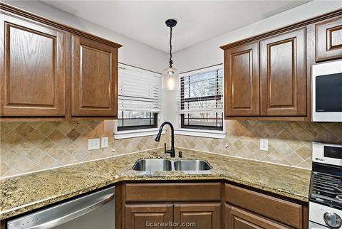 Tiny photo for 1112 Hopewell Court, College Station, TX 77845 (MLS # 26002068)