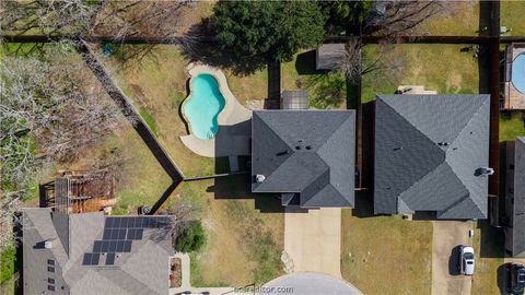 Tiny photo for 1112 Hopewell Court, College Station, TX 77845 (MLS # 26002068)