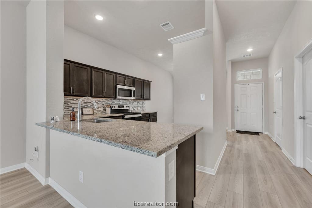 Photo of 2006 Kathryn Drive, Bryan, TX 77807 (MLS # 26009166)