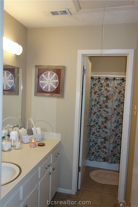 Tiny photo for 2905 Broadmoor Drive, Bryan, TX 77802 (MLS # 26002307)