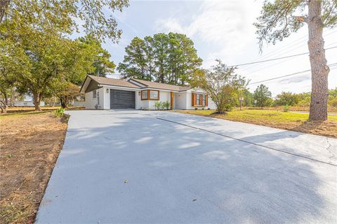 Tiny photo for 707 Norwood Lane, Hearne, TX 77859 (MLS # 25011139)