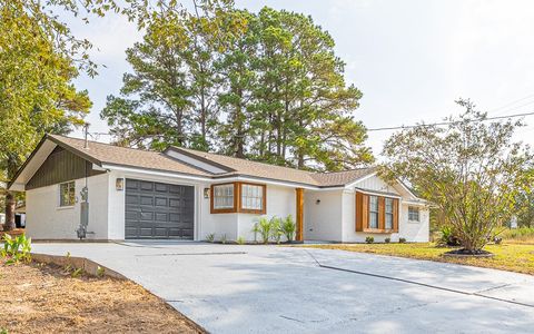 Photo of 707 Norwood Lane, Hearne, TX 77859 (MLS # 25011139)