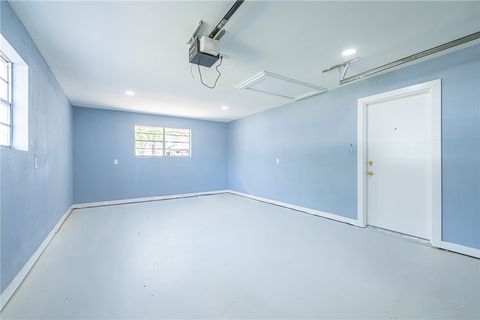 Tiny photo for 707 Norwood Lane, Hearne, TX 77859 (MLS # 25011139)