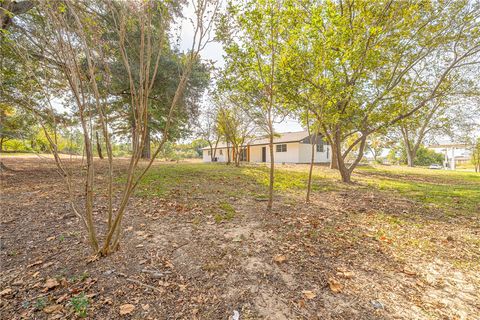 Tiny photo for 707 Norwood Lane, Hearne, TX 77859 (MLS # 25011139)