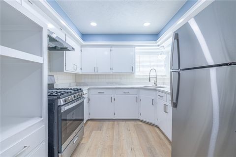 Tiny photo for 707 Norwood Lane, Hearne, TX 77859 (MLS # 25011139)