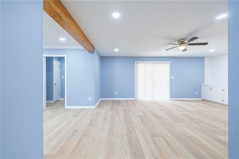 Tiny photo for 707 Norwood Lane, Hearne, TX 77859 (MLS # 25011139)