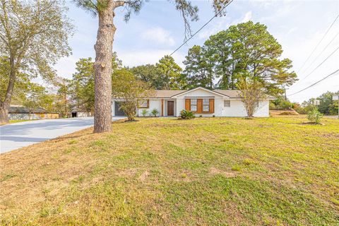 Tiny photo for 707 Norwood Lane, Hearne, TX 77859 (MLS # 25011139)