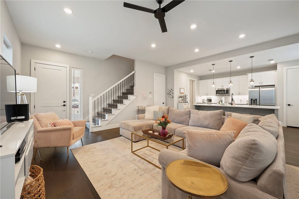 Photo of 284 Estates Circle, College Station, TX 77840 (MLS # 26012043)