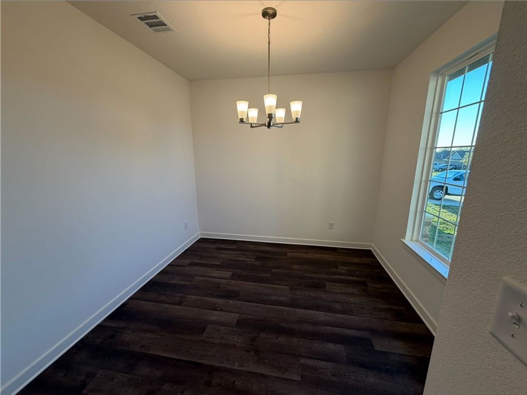 Photo of 222 Cross Lane, Caldwell, TX 77836 (MLS # 25012427)