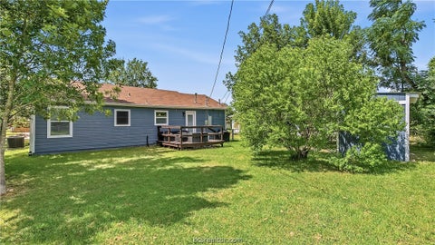 Tiny photo for 907 North Avenue, Bryan, TX 77802 (MLS # 26009861)