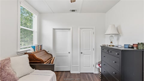 Tiny photo for 907 North Avenue, Bryan, TX 77802 (MLS # 26009861)