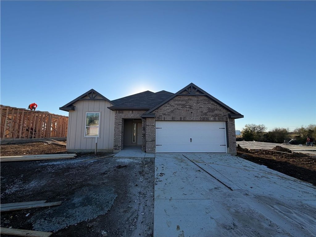 Photo of 112 Hejl Drive, Caldwell, TX 77836 (MLS # 25012439)