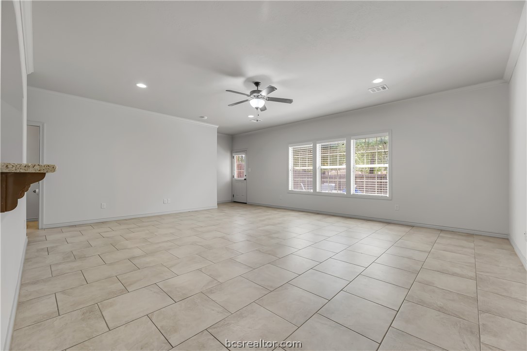 College Station, Texas 77845, United States, 4 Bedrooms Bedrooms, ,4 BathroomsBathrooms,Residential,Pending,52406