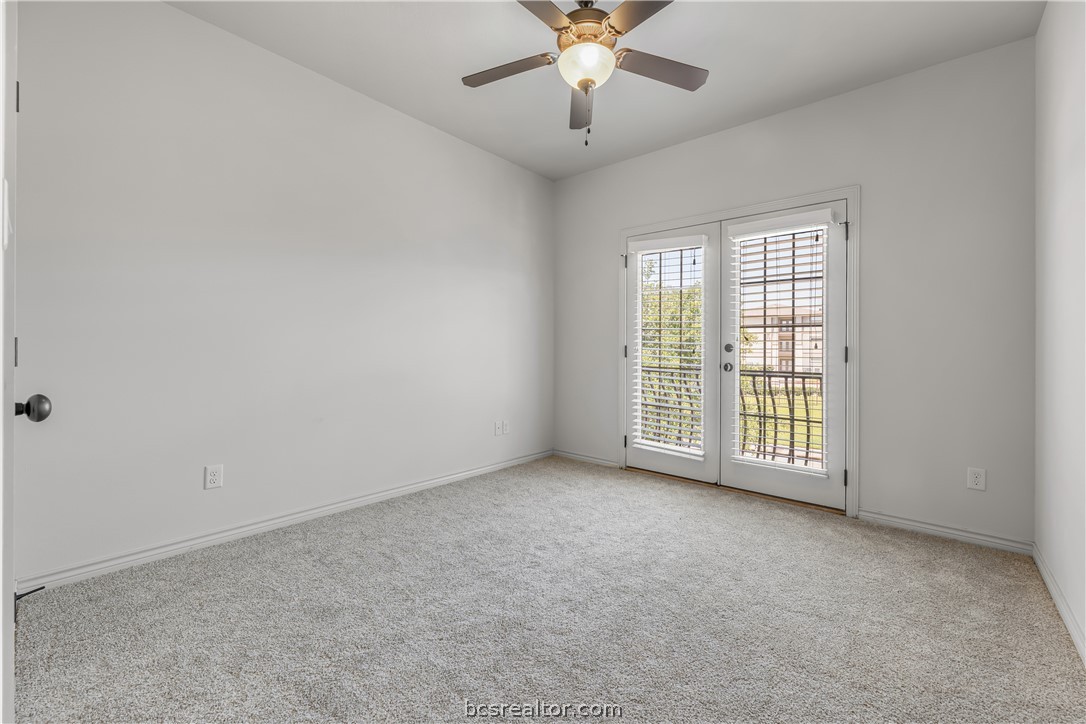 College Station, Texas 77845, United States, 4 Bedrooms Bedrooms, ,4 BathroomsBathrooms,Residential,Pending,52406