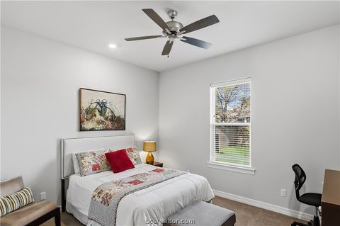 Tiny photo for 3333 Stoneleigh RD, Bryan, TX 77808 (MLS # 26005544)