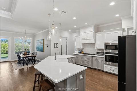 Tiny photo for 3333 Stoneleigh RD, Bryan, TX 77808 (MLS # 26005544)