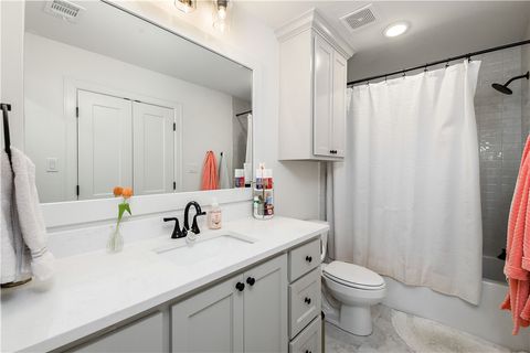 Tiny photo for 2038 Pebble Bend Drive, College Station, TX 77845 (MLS # 25011176)