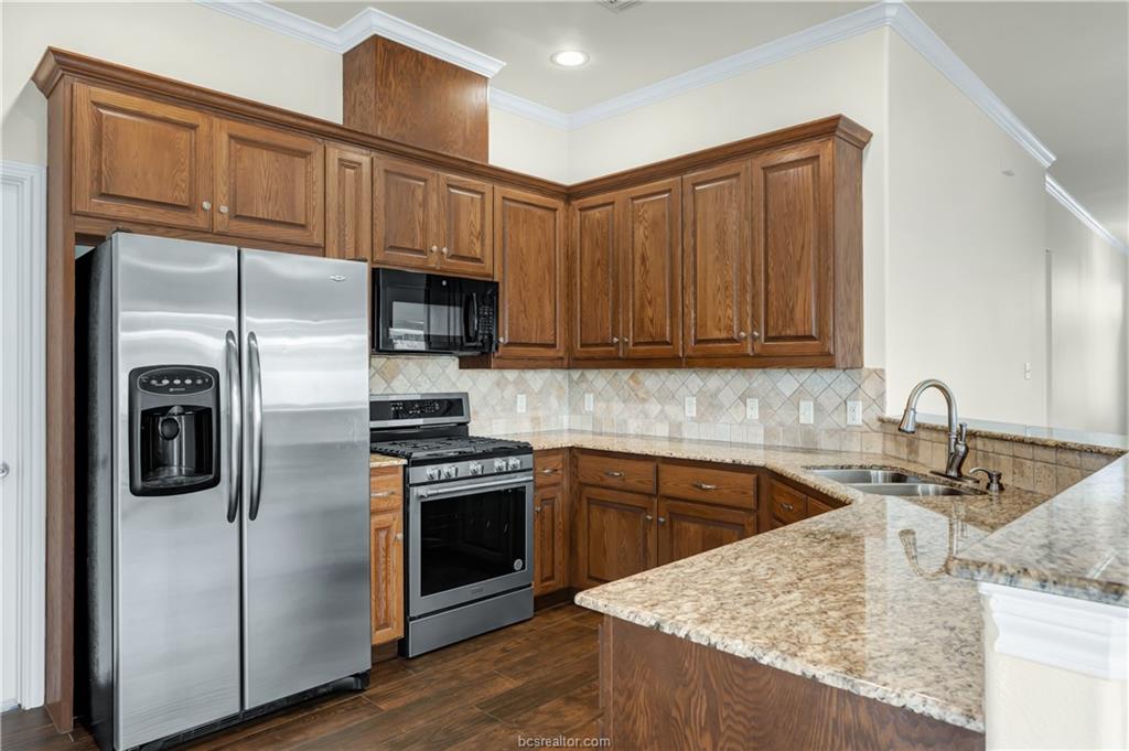 College Station, Texas 77845, United States, 4 Bedrooms Bedrooms, ,3 BathroomsBathrooms,Residential,Active,109579