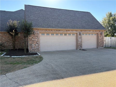Tiny photo for 4900 Williams Ridge Court, College Station, TX 77845 (MLS # 26012680)