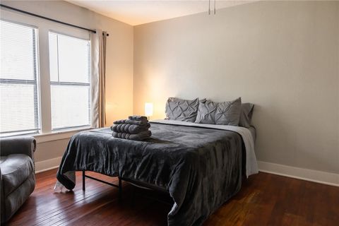 Tiny photo for 1902 Miller Avenue, Bryan, TX 77801 (MLS # 25013257)