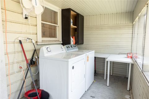 Tiny photo for 1902 Miller Avenue, Bryan, TX 77801 (MLS # 25013257)