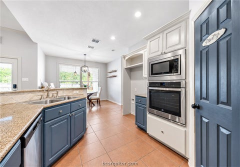 Tiny photo for 2401 Newark Circle, College Station, TX 77845 (MLS # 26012256)