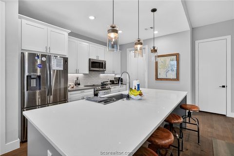 Tiny photo for 297 Estates Circle, College Station, TX 77840 (MLS # 26005332)