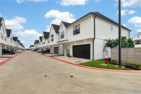Tiny photo for 297 Estates Circle, College Station, TX 77840 (MLS # 26005332)
