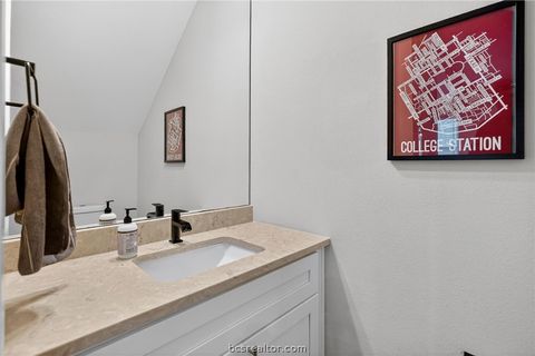 Tiny photo for 297 Estates Circle, College Station, TX 77840 (MLS # 26005332)