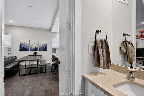 Tiny photo for 297 Estates Circle, College Station, TX 77840 (MLS # 26005332)
