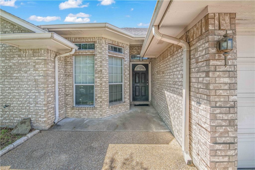 Photo of 1453 Fincastle Loop, College Station, TX 77845 (MLS # 26005896)