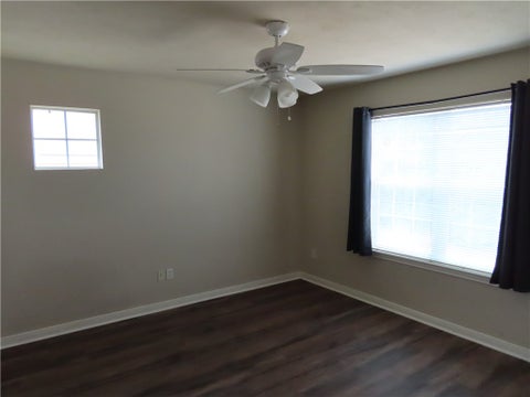 Tiny photo for 4107 McFarland Street E #4107, College Station, TX 77845 (MLS # 26009753)