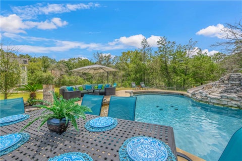 Tiny photo for 442 Shady Creek Drive, Bryan, TX 77808 (MLS # 26007466)