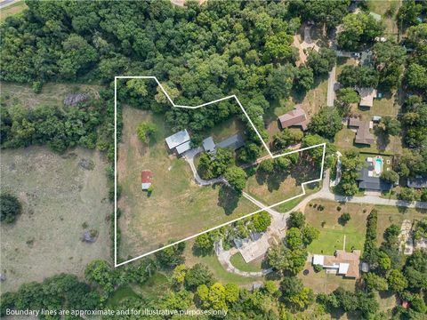 Tiny photo for 455 Post Oak Court, Caldwell, TX 77836 (MLS # 26002683)