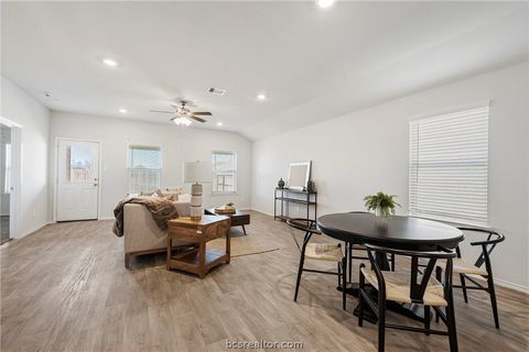 Tiny photo for 8004 Front Nine Lane, Navasota, TX 77868 (MLS # 26003229)