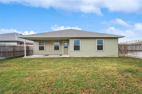 Tiny photo for 8004 Front Nine Lane, Navasota, TX 77868 (MLS # 26003229)