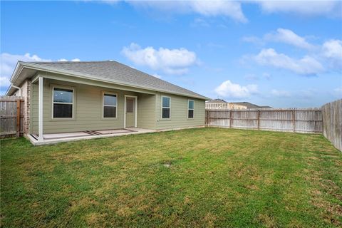 Tiny photo for 8004 Front Nine Lane, Navasota, TX 77868 (MLS # 26003229)