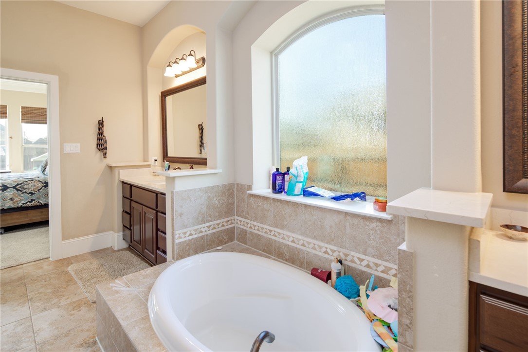 College Station, Texas 77845, United States, 5 Bedrooms Bedrooms, ,4 BathroomsBathrooms,Residential,Active,77628