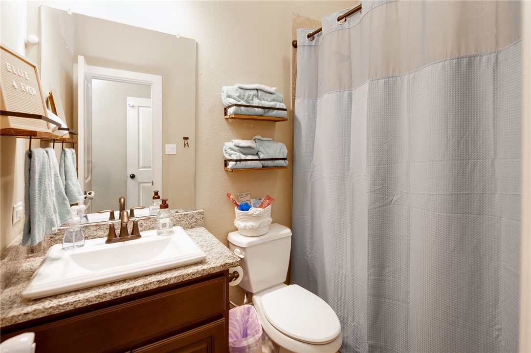 College Station, Texas 77845, United States, 5 Bedrooms Bedrooms, ,4 BathroomsBathrooms,Residential,Active,77628