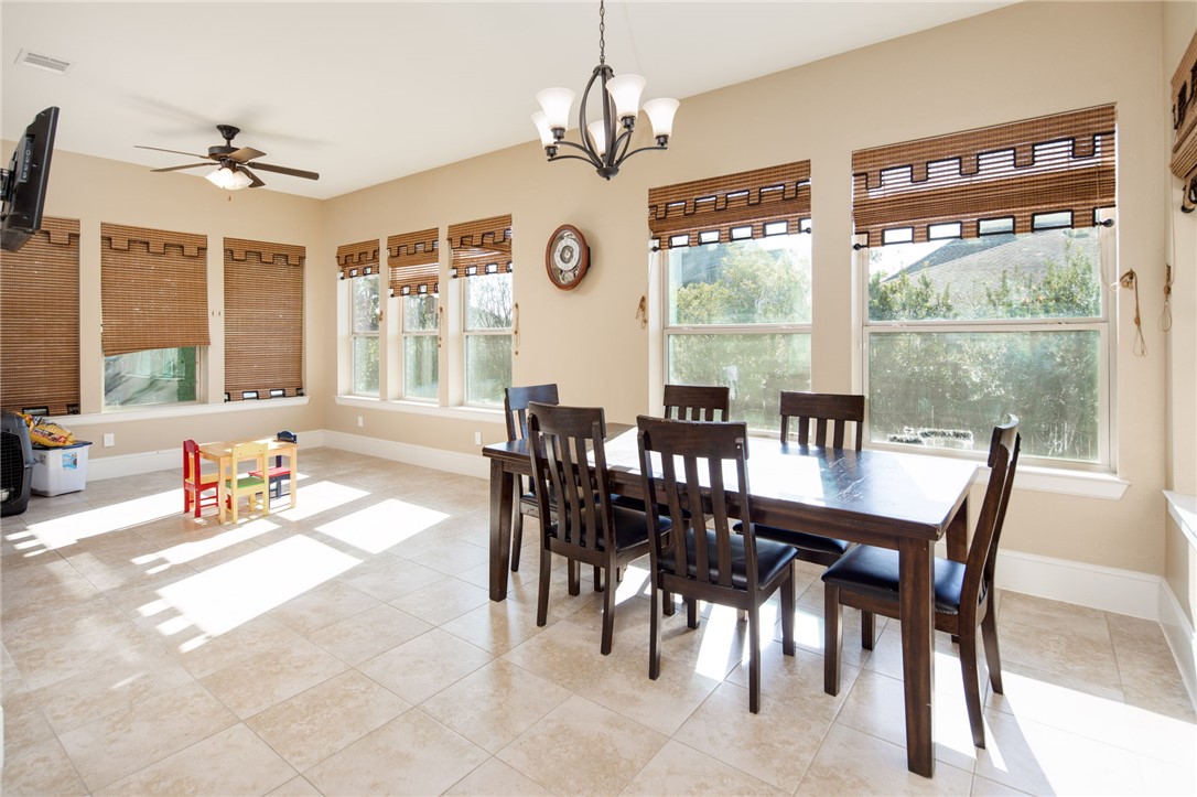 College Station, Texas 77845, United States, 5 Bedrooms Bedrooms, ,4 BathroomsBathrooms,Residential,Active,77628