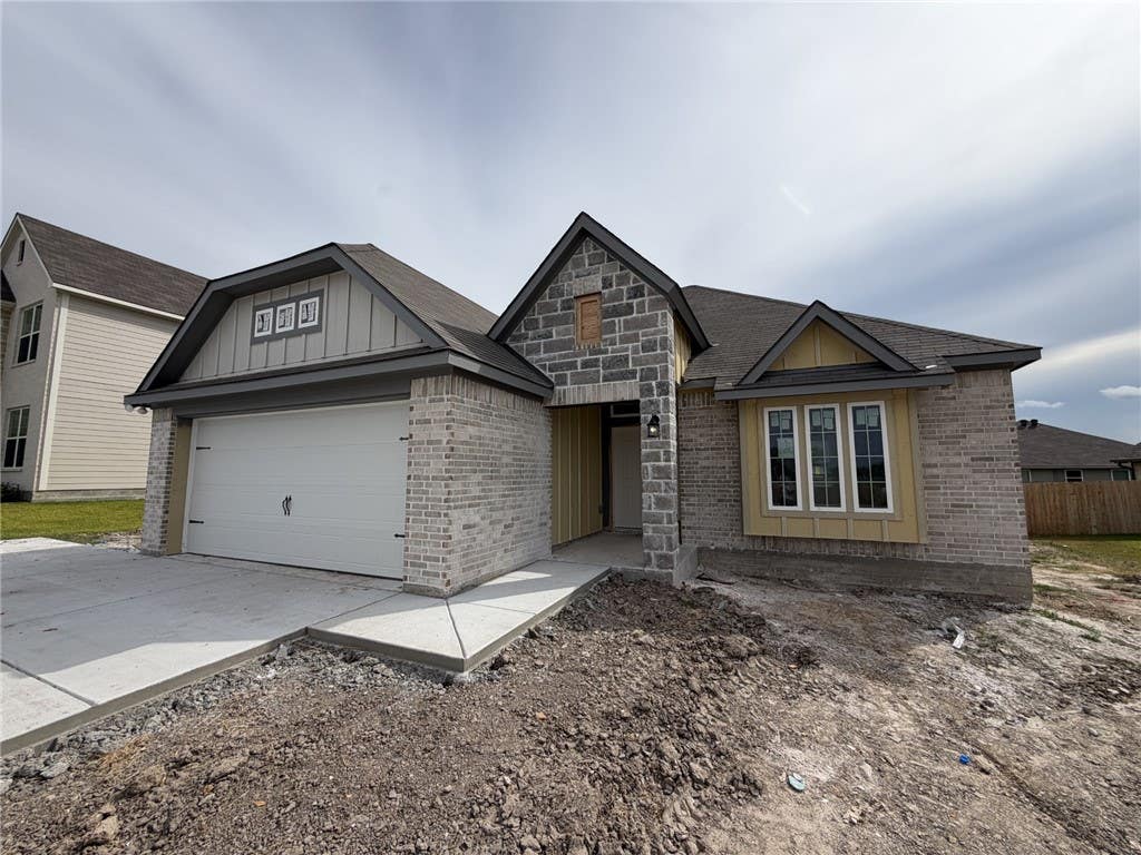 Photo of 2209 Autumn Lake Drive, Bryan, TX 77807 (MLS # 26010285)