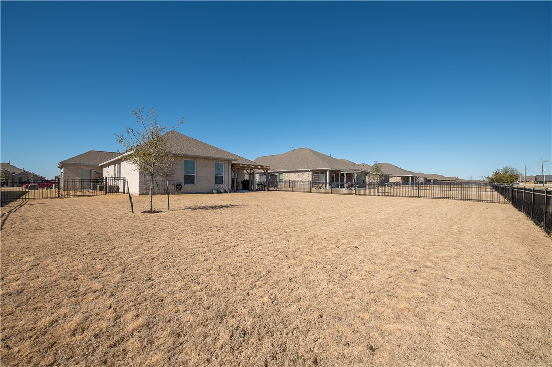 Navasota, Texas 77868, United States, 3 Bedrooms Bedrooms, ,2 BathroomsBathrooms,Residential,Active,13083