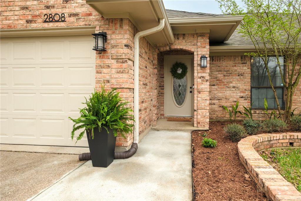 Photo of 2808 Pueblo Court N, College Station, TX 77845 (MLS # 26002740)