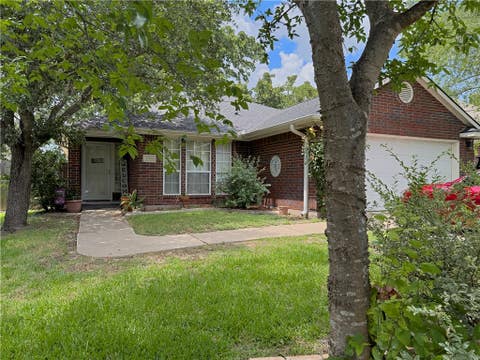 Photo of 1702 Beaver Pond Court, Bryan, TX 77807 (MLS # 26006656)