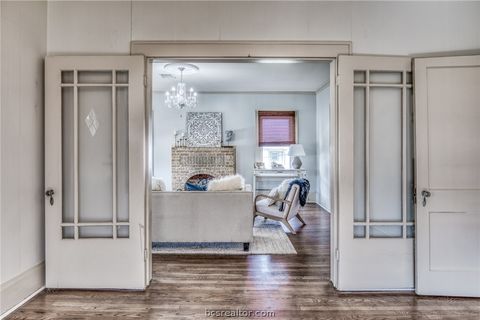 Tiny photo for 404 W Main Street St, Bellville, TX 77418 (MLS # 26003899)