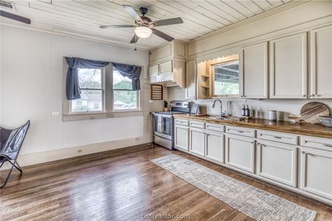 Tiny photo for 404 W Main Street St, Bellville, TX 77418 (MLS # 26003899)