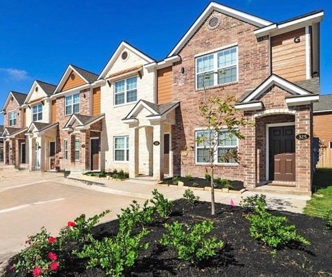 Tiny photo for 301 Southwest Parkway #338, College Station, TX 77840 (MLS # 26003032)