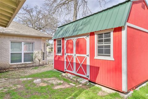 Tiny photo for 22 Golfview Drive, Hilltop Lakes, TX 77871 (MLS # 26000967)