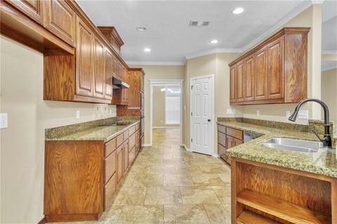 Tiny photo for 22 Golfview Drive, Hilltop Lakes, TX 77871 (MLS # 26000967)
